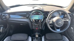 2024 (24) MINI HATCHBACK 1.5 Cooper Sport Premium 3dr Auto 5282671