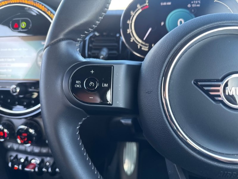 2024 (24) MINI HATCHBACK 1.5 Cooper Sport Premium 3dr Auto 5282684