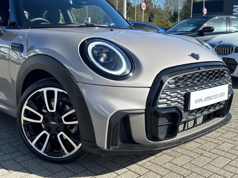 2024 (24) MINI HATCHBACK 1.5 Cooper Sport Premium 3dr Auto 5282706
