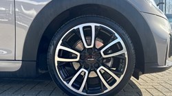 2024 (24) MINI HATCHBACK 1.5 Cooper Sport Premium 3dr Auto 5282681