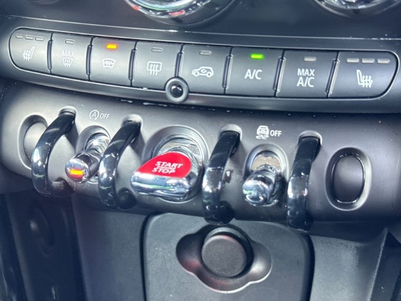 2020 (70) MINI HATCHBACK 1.5 Cooper Exclusive II 5dr 5338510