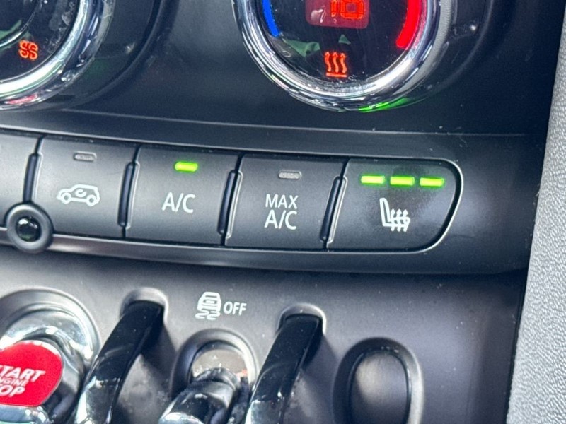 2020 (70) MINI HATCHBACK 1.5 Cooper Exclusive II 5dr 5338521