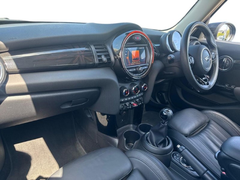 2020 (70) MINI HATCHBACK 1.5 Cooper Exclusive II 5dr 5338498