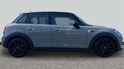 2020 (70) MINI HATCHBACK 1.5 Cooper Exclusive II 5dr 5338494