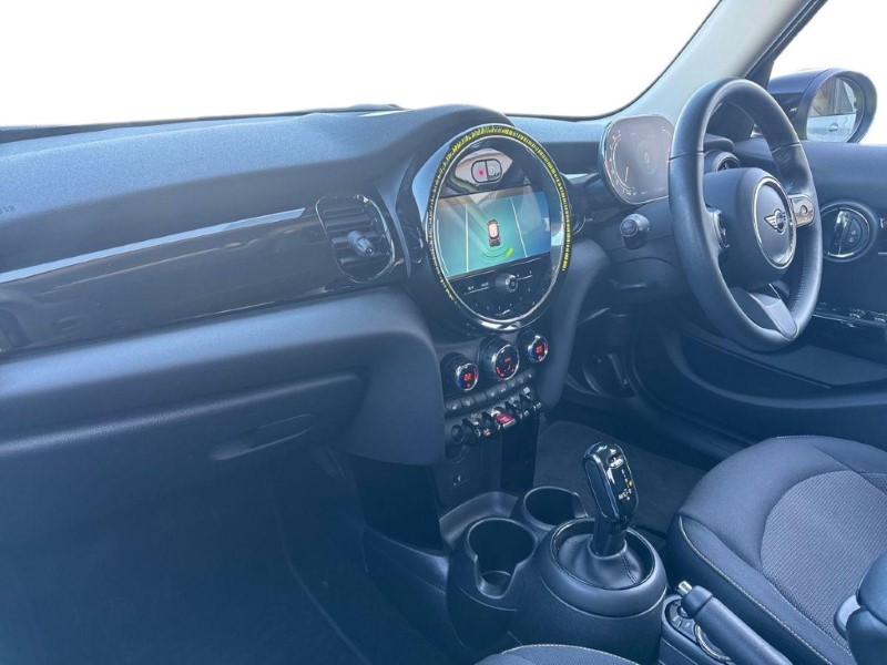 2023 (73) MINI HATCHBACK 1.5 Cooper Classic 5dr 5318737