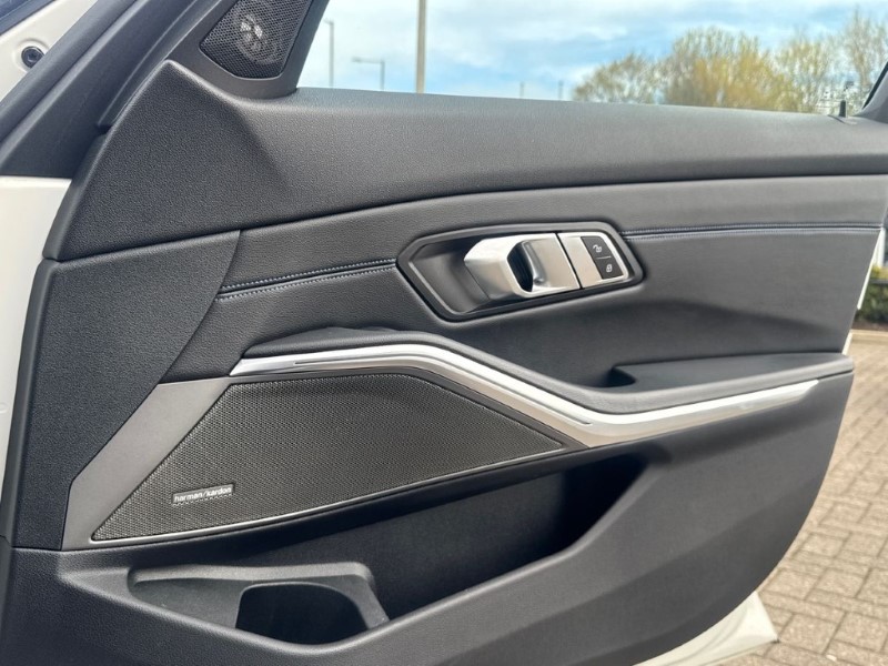 2020 (69) BMW 3 SERIES 320d xDrive M Sport 4dr Step Auto 5288993