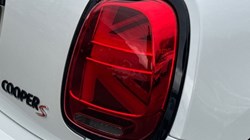 2022 (72) MINI HATCHBACK 2.0 Cooper S Sport 3dr Auto 5291215