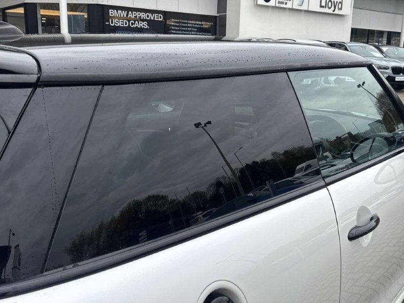 2022 (72) MINI HATCHBACK 2.0 Cooper S Sport 3dr Auto 5291219