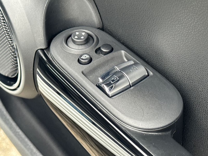 2022 (72) MINI HATCHBACK 2.0 Cooper S Sport 3dr Auto 5291192