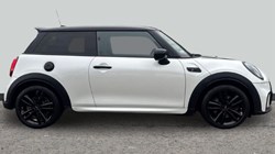 2022 (72) MINI HATCHBACK 2.0 Cooper S Sport 3dr Auto 5291173