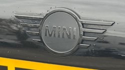 2022 (72) MINI HATCHBACK 2.0 Cooper S Sport 3dr Auto 5291213