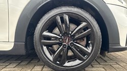 2022 (72) MINI HATCHBACK 2.0 Cooper S Sport 3dr Auto 5291184