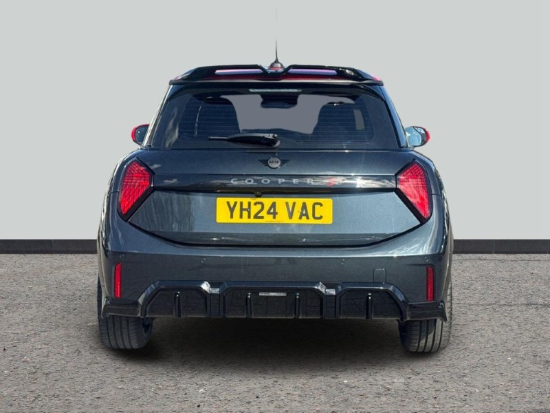2024 (24) MINI COOPER 2.0 S Sport 3dr Auto 5316683