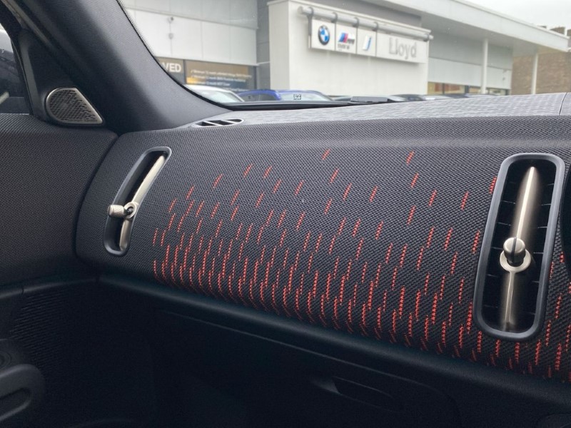 2025 (75) MINI COUNTRYMAN 230kW SE Sport [Level 1] ALL4 66kWh 5dr Auto 5252458