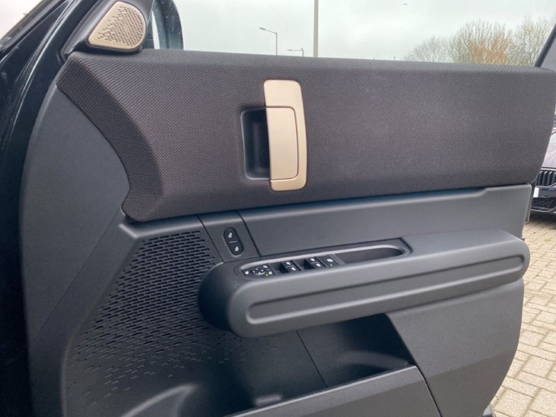 2025 (75) MINI COUNTRYMAN 230kW SE Sport [Level 1] ALL4 66kWh 5dr Auto 5252446