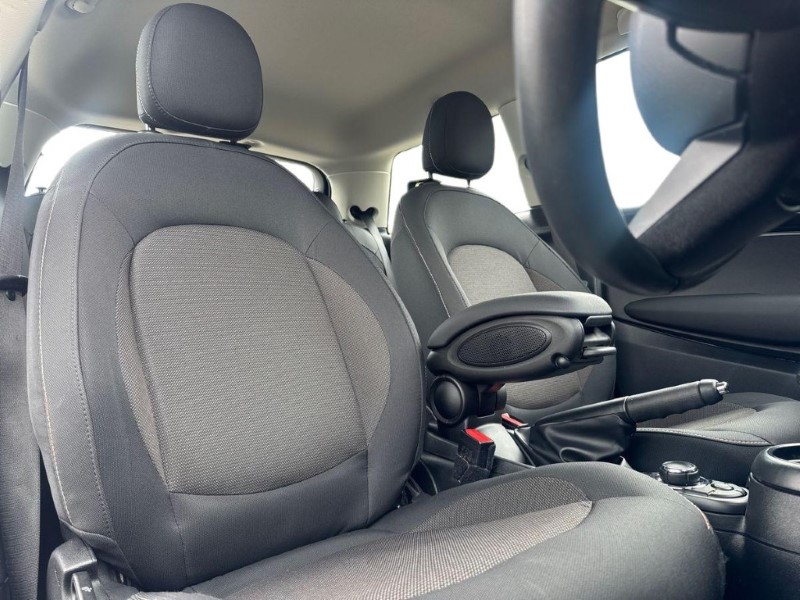 2023 (73) MINI HATCHBACK 1.5 Cooper Classic 3dr Auto 5312028