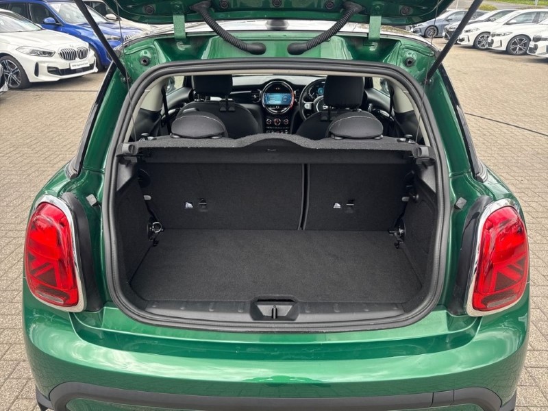 2023 (73) MINI HATCHBACK 1.5 Cooper Classic 3dr Auto 5312030