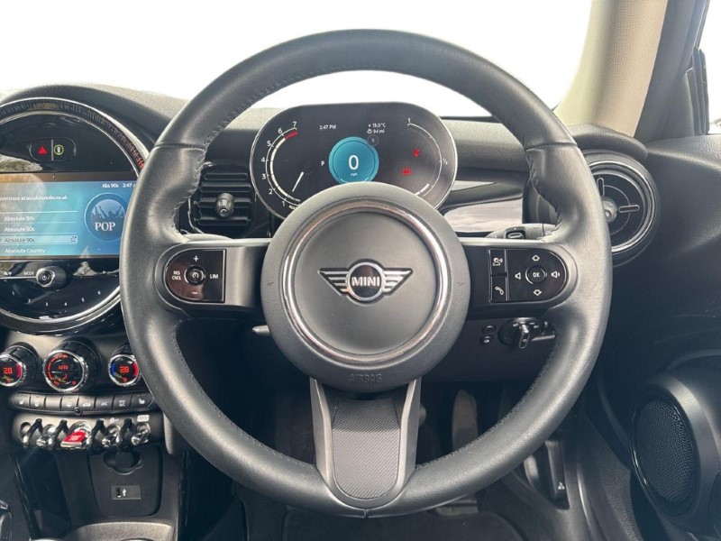 2023 (73) MINI HATCHBACK 1.5 Cooper Classic 3dr Auto 5312022