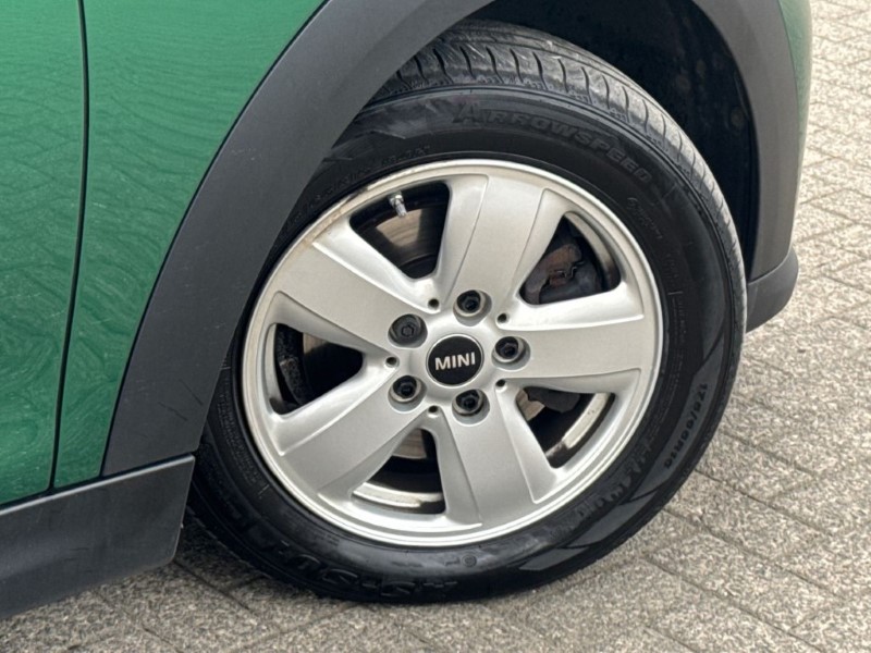 2023 (73) MINI HATCHBACK 1.5 Cooper Classic 3dr Auto 5312062