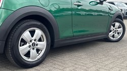 2023 (73) MINI HATCHBACK 1.5 Cooper Classic 3dr Auto 5312061