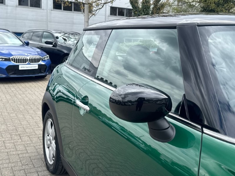 2023 (73) MINI HATCHBACK 1.5 Cooper Classic 3dr Auto 5312063