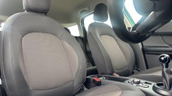 2019 (69) MINI COUNTRYMAN 1.5 Cooper Classic 5dr 5295664