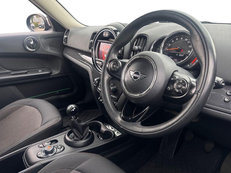 2019 (69) MINI COUNTRYMAN 1.5 Cooper Classic 5dr 5295659