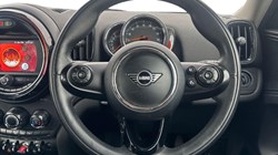 2019 (69) MINI COUNTRYMAN 1.5 Cooper Classic 5dr 5295658