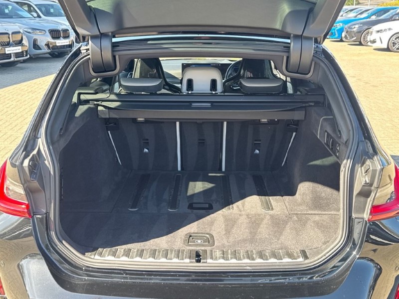 2023 (23) BMW M3 xDrive Competition M 5dr Step Auto 5325256