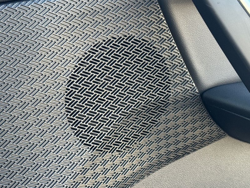 2025 (25) BMW iX1 150kW eDrive20 M Sport 65kWh 5dr Auto 5321367