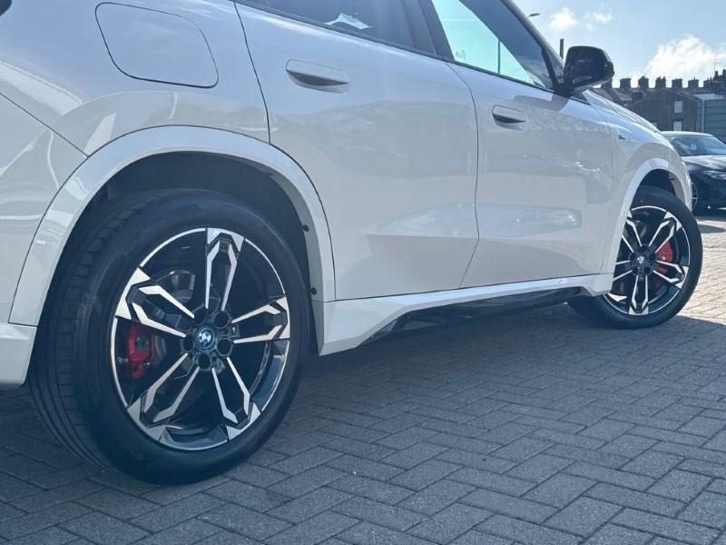 2025 (25) BMW iX1 150kW eDrive20 M Sport 65kWh 5dr Auto 5321394