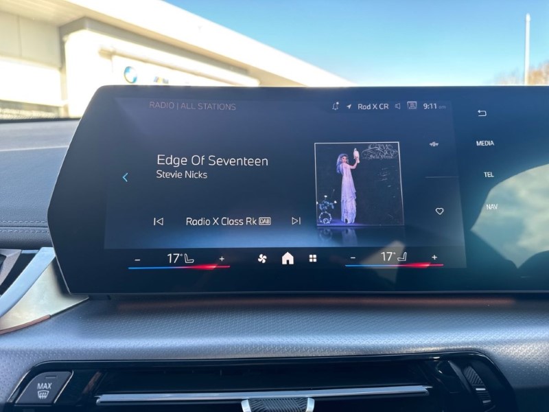 2025 (25) BMW iX1 150kW eDrive20 M Sport 65kWh 5dr Auto 5321355