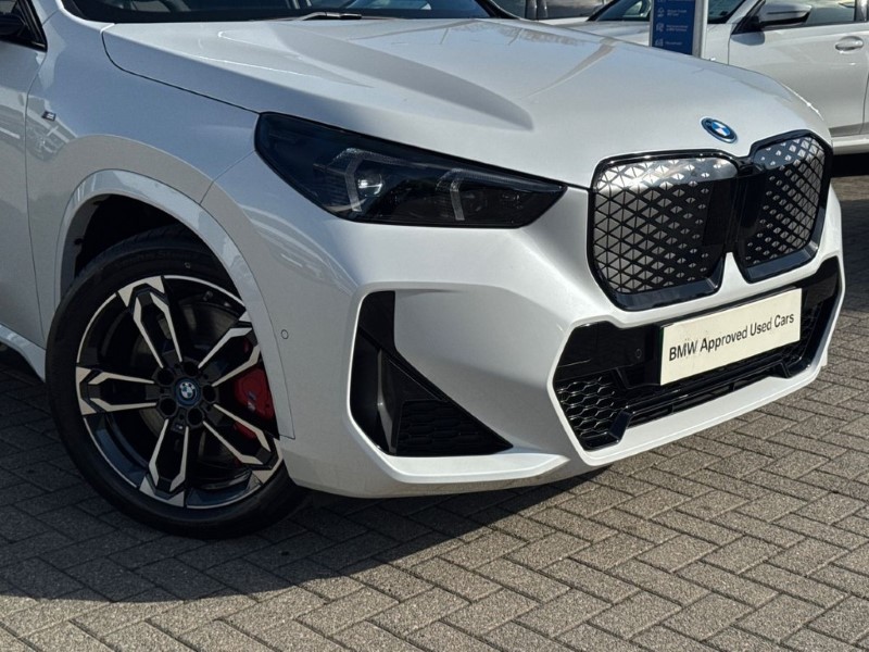 2025 (25) BMW iX1 150kW eDrive20 M Sport 65kWh 5dr Auto 5321387