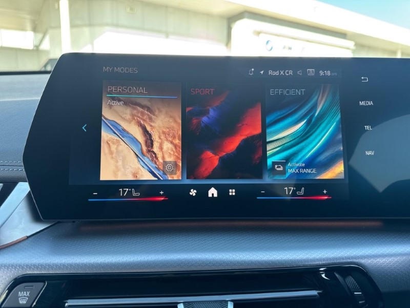 2025 (25) BMW iX1 150kW eDrive20 M Sport 65kWh 5dr Auto 5321377