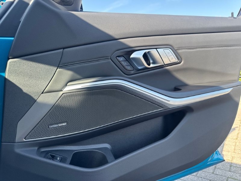 2023 (23) BMW M3 xDrive Competition M 4dr Step Auto 5301659