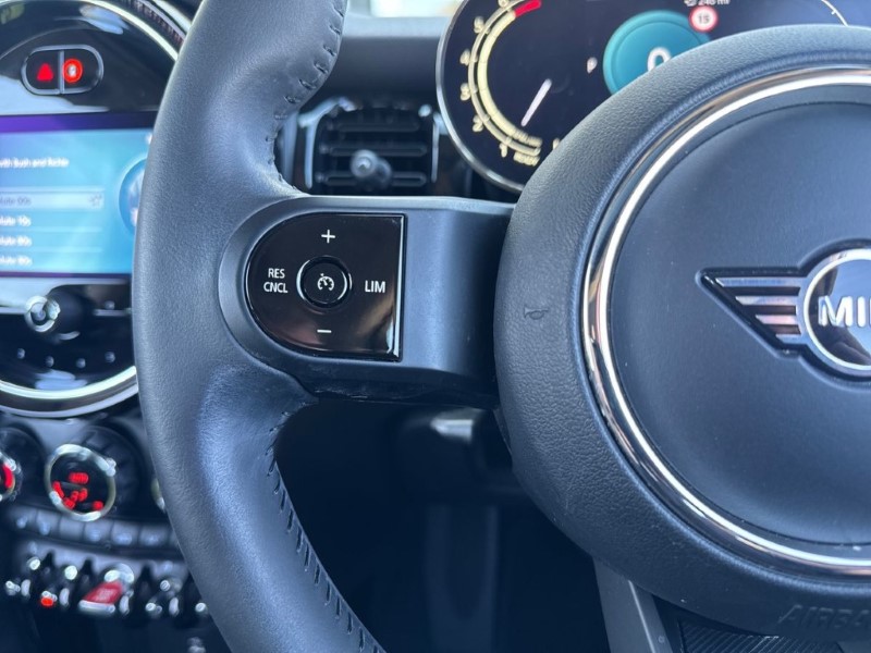 2023 (73) MINI HATCHBACK 1.5 Cooper Classic 3dr Auto 5330911