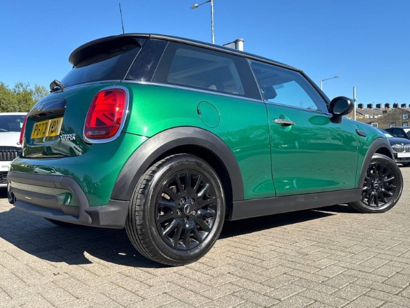 2023 (73) MINI HATCHBACK 1.5 Cooper Classic 3dr Auto 5330939