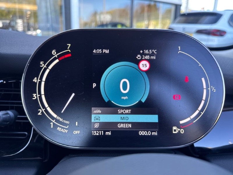 2023 (73) MINI HATCHBACK 1.5 Cooper Classic 3dr Auto 5330925