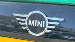 2023 (73) MINI HATCHBACK 1.5 Cooper Classic 3dr Auto 5330936