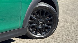 2023 (73) MINI HATCHBACK 1.5 Cooper Classic 3dr Auto 5330940