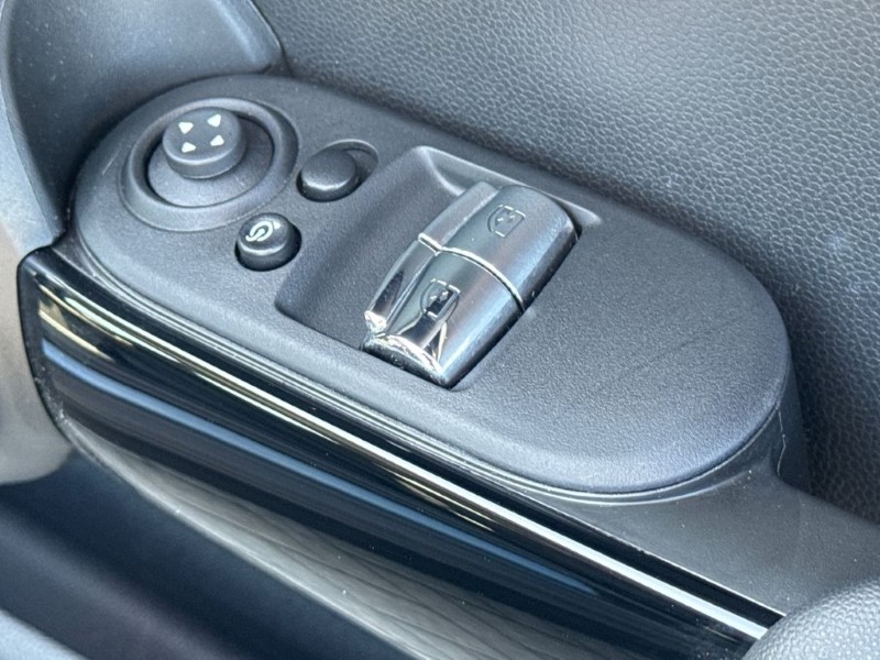 2023 (73) MINI HATCHBACK 1.5 Cooper Classic 3dr Auto 5330917