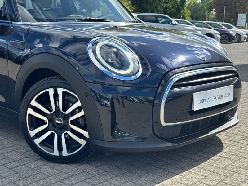 2023 (23) MINI HATCHBACK 1.5 Cooper Exclusive Premium Plus 5dr Auto 5391743