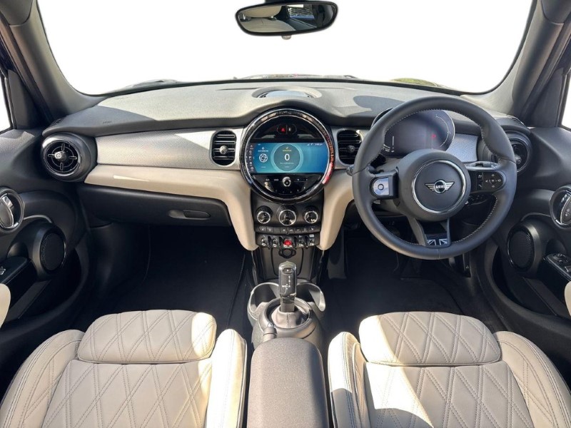 2023 (23) MINI HATCHBACK 1.5 Cooper Exclusive Premium Plus 5dr Auto 5391707