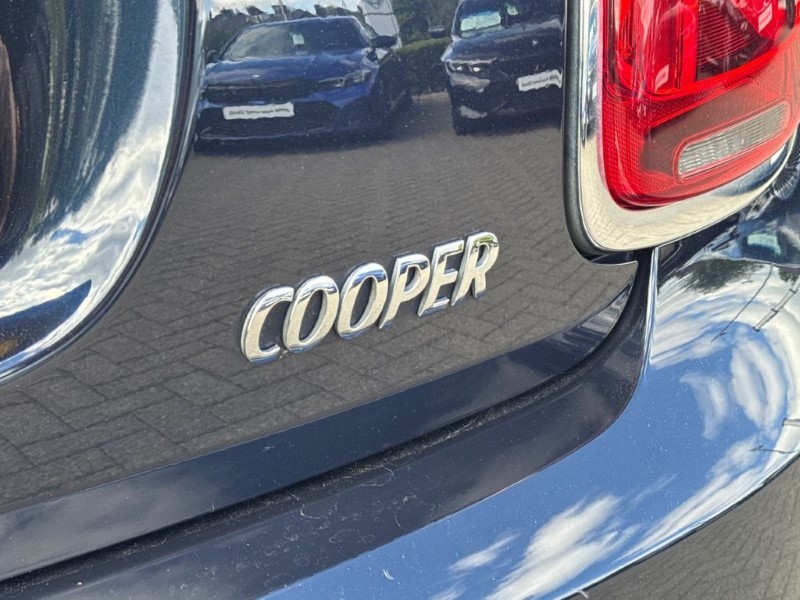 2023 (23) MINI HATCHBACK 1.5 Cooper Exclusive Premium Plus 5dr Auto 5391748