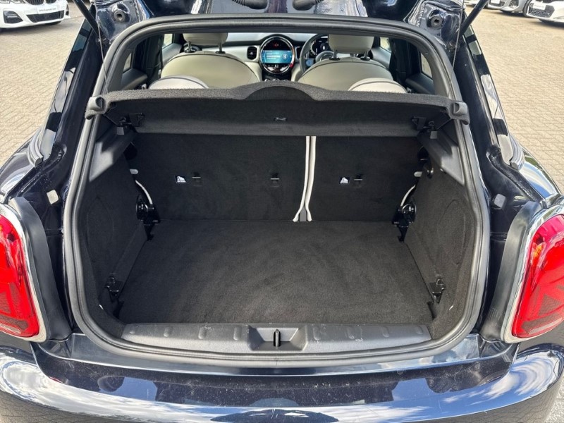 2023 (23) MINI HATCHBACK 1.5 Cooper Exclusive Premium Plus 5dr Auto 5391716