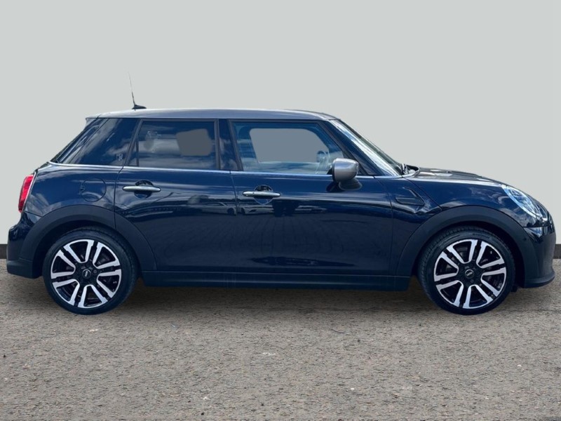 2023 (23) MINI HATCHBACK 1.5 Cooper Exclusive Premium Plus 5dr Auto 5391706