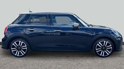 2023 (23) MINI HATCHBACK 1.5 Cooper Exclusive Premium Plus 5dr Auto 5391706