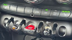 2021 (21) MINI HATCHBACK 1.5 Cooper Classic 5dr 5410420