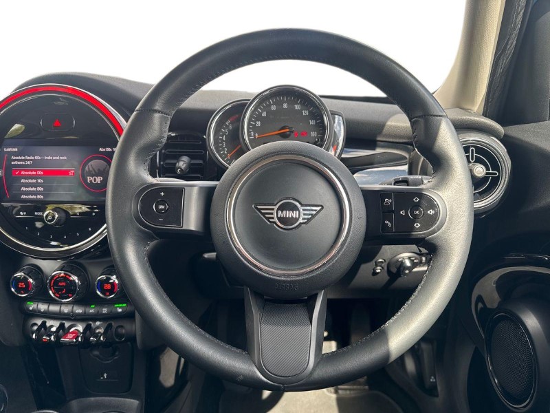 2021 (21) MINI HATCHBACK 1.5 Cooper Classic 5dr 5410406
