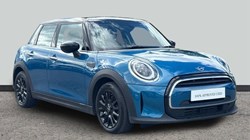2021 (21) MINI HATCHBACK 1.5 Cooper Classic 5dr 5410402
